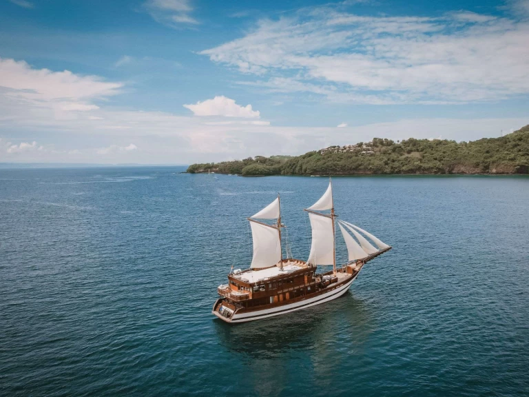 Louez un  Samsara Samudra à Sorong