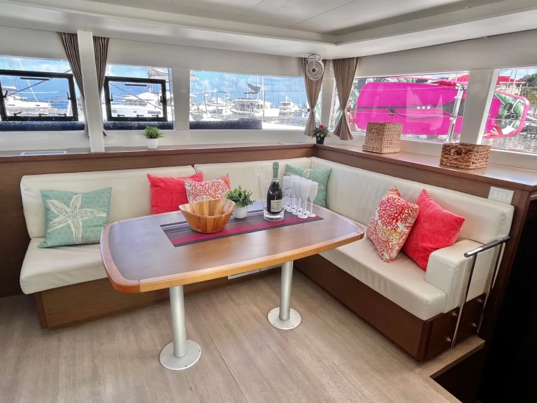 Location bateau Lagoon Lagoon 450 à Parham Town sur Samboat