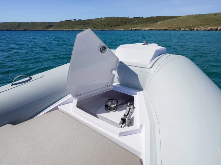 Location bateau Pula pas cher Italboats Predator 700