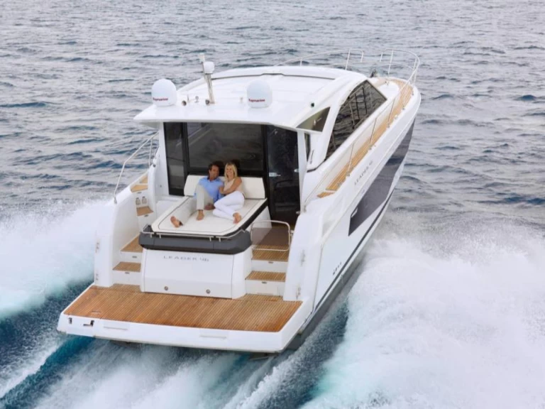 Princess Princess V62S a louer à Juan-les-Pins
