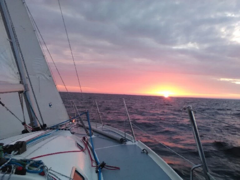 Location bateau 3c-Composites Bongo 9.60 à Loctudy sur Samboat