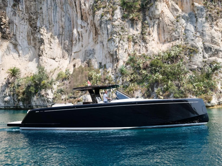 Location Yacht Pardo Yachts avec permis