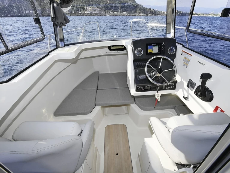 Location Bateau à moteur Quicksilver avec permis
