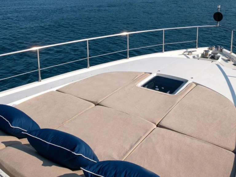 Location Yacht Leopard avec permis