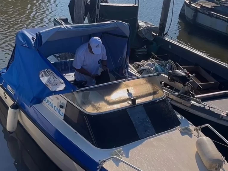 Bateau à moteur à louer à Chioggia au meilleur prix