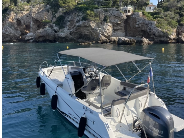 Louer Bateau à moteur avec ou sans skipper Jeanneau à Antibes