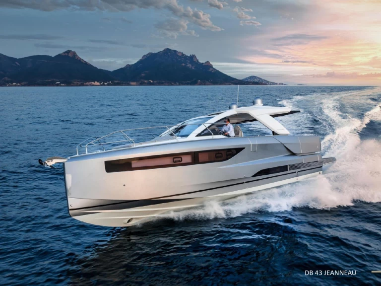 Bateau à moteur à louer à Les Beaumettes au meilleur prix