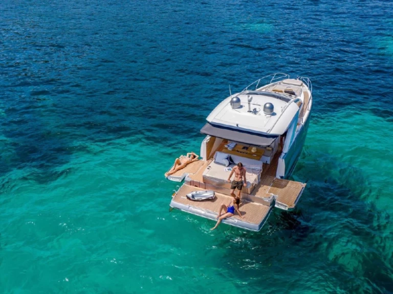 Location à Les Beaumettes - Jeanneau db 43 sur SamBoat