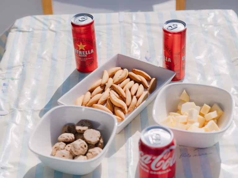 Location bateau ASTINOR 1000 à Port de Ciudadella sur Samboat