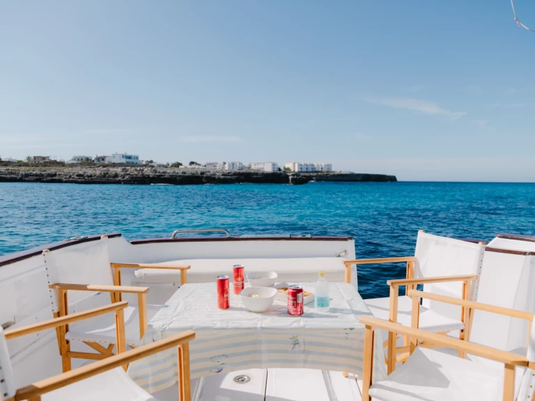 Louer Bateau à moteur avec ou sans skipper ASTINOR à Port de Ciudadella