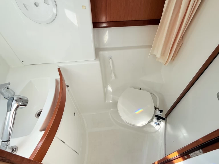 Louer Voilier avec ou sans skipper Bénéteau à Sukošan