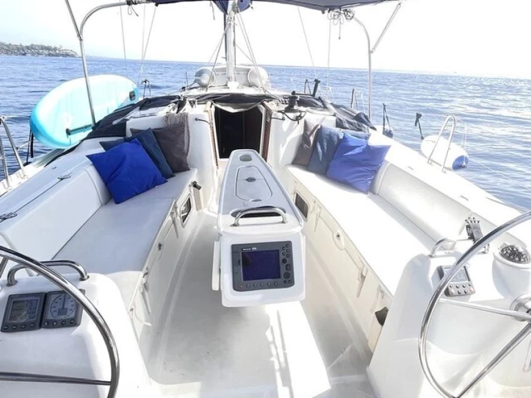 Bénéteau Cyclades 43.4 a louer à Catane