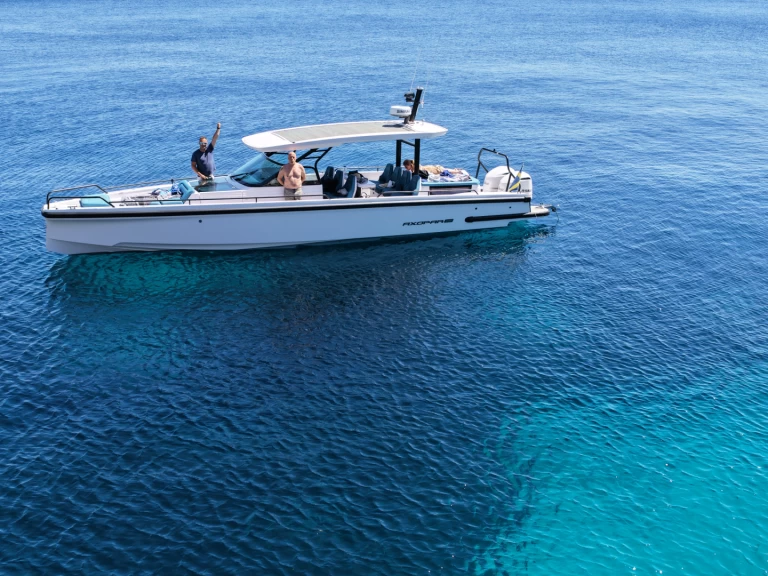 Location Bateau à moteur Axopar avec permis