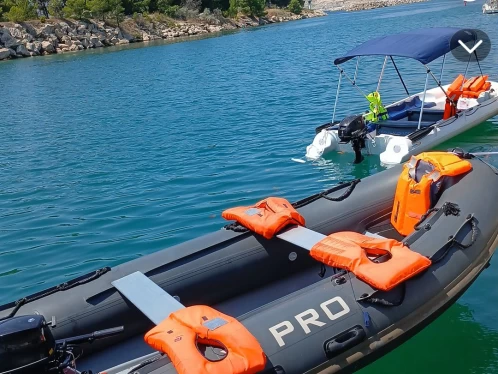 Location bateau Fun Yak Sécu 13 à Marseille sur Samboat