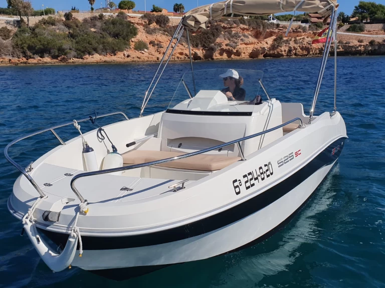 Location Bateau à moteur à Torrevieja - Remus Remus 550 open