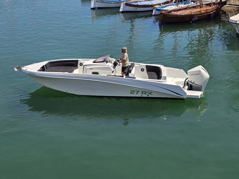 Location Bateau à moteur Pacific Craft avec permis