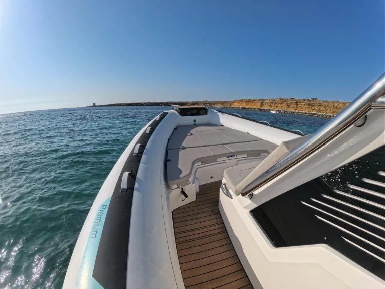 Location bateau Bwa BWA 30 PREMIUM à Castellammare del Golfo sur Samboat