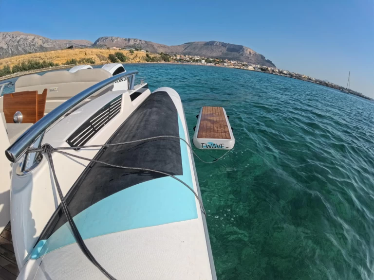 Location Semi-rigide Bwa avec permis