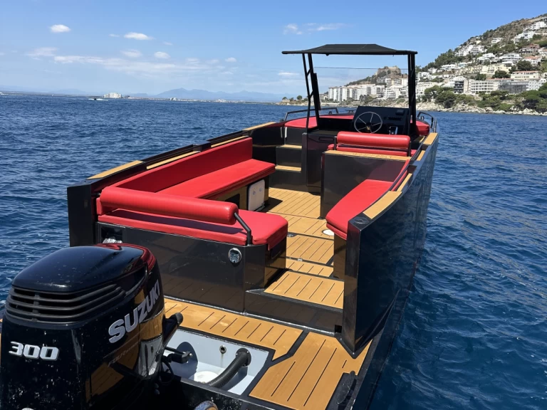 Louez un BravaBoats BA 75 à Roses