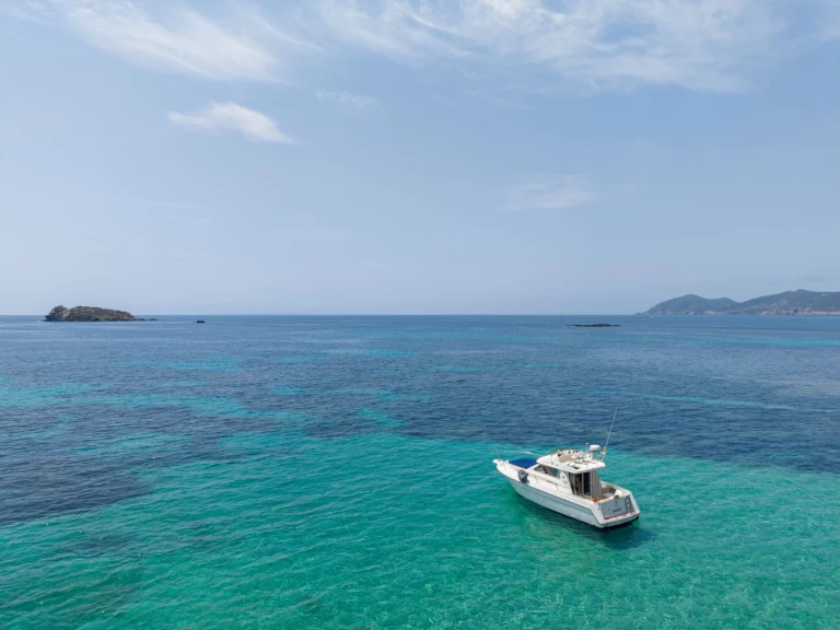 Louez un Rodman Rodman 900 à Santa Eulària des Riu