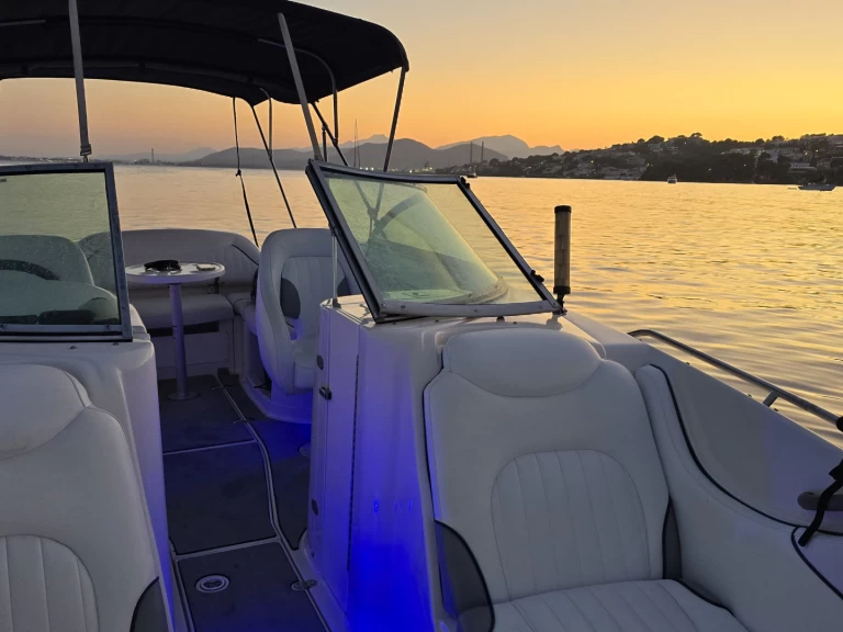 Louer Bateau à moteur avec ou sans skipper Monterey à Port d'Alcudia