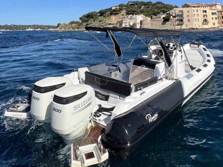 Location bateau Port Cogolin pas cher Cayman 31 Sport Touring
