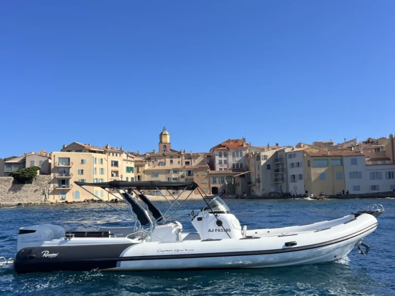 Location Semi-rigide à Port Cogolin - Ranieri Cayman 31 Sport Touring
