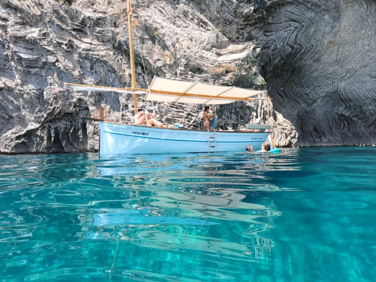 Location à Port d'Alcudia - medvolt m7 sur SamBoat