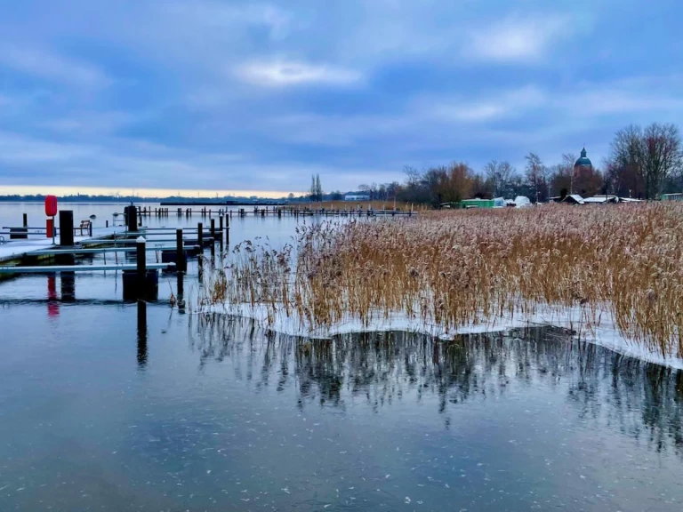 Location à Ribnitz-Damgarten - FLOATING 44-3 sur SamBoat