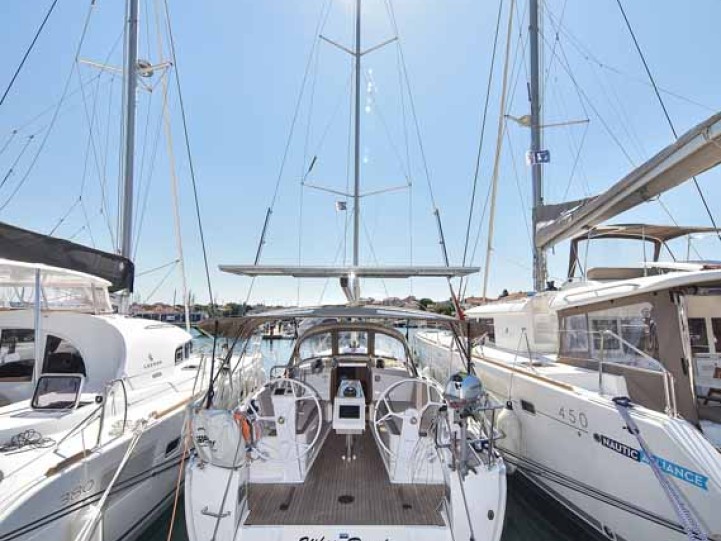 Louez un Bavaria Cruiser 37 à Biograd na Moru