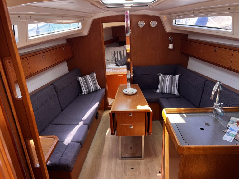 Location bateau Vlychó pas cher Cruiser 33