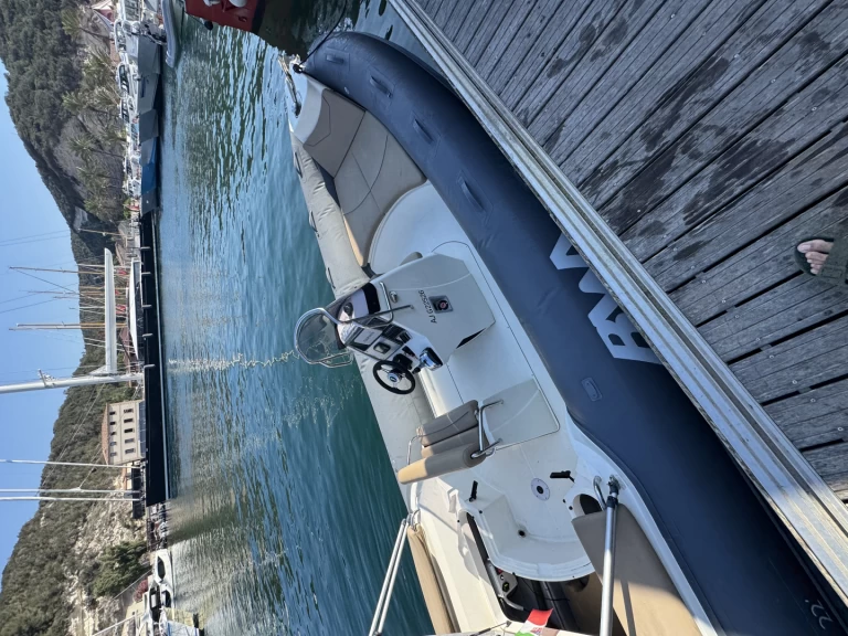 Location Semi-rigide à Bonifacio Port - Bwa Itbwa09662102