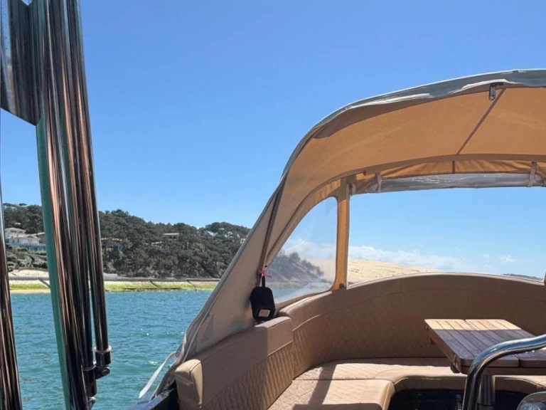 Louez un oudhuijzer 580 - Électrique à Arcachon