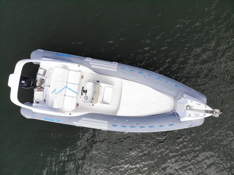 Semi-rigide à louer à Lège-Cap-Ferret au meilleur prix