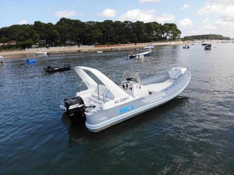Location à Lège-Cap-Ferret - Sacs Sacs S 680 Ghost sur SamBoat