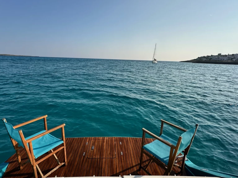 Location bateau Port Mahon pas cher Riviera IV