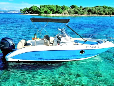 Motorboat for rent Trogir at the best price