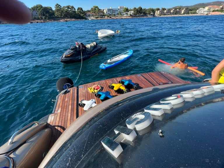 Location à Saint-Raphaël - Sunseeker Predator 60 sur SamBoat