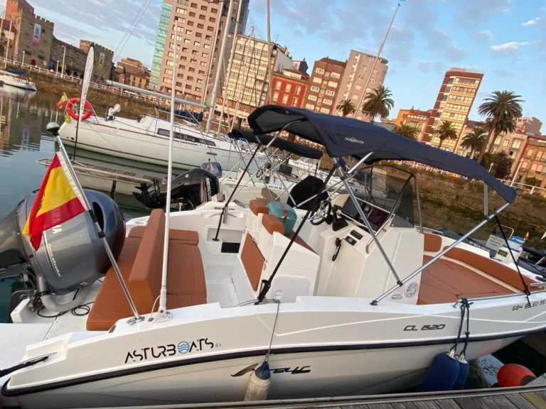 Location bateau Nireus CL620 à Gijón sur Samboat