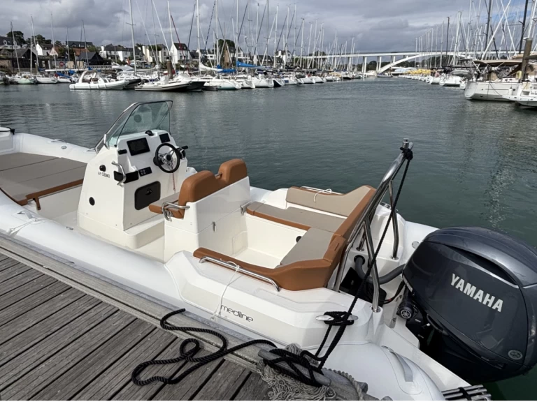 Louez un Zodiac Medline 6.8 à La Trinité-sur-Mer