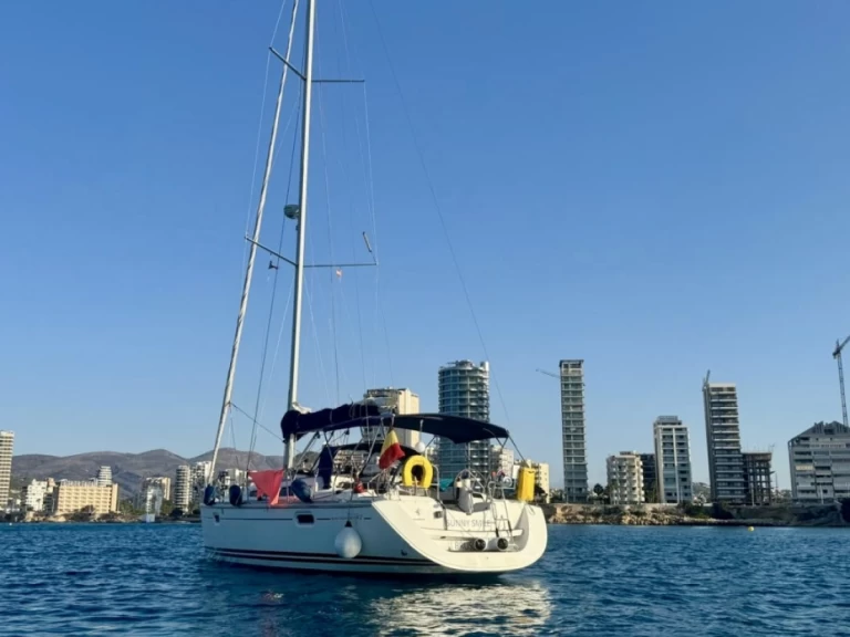 Location bateau Jeanneau Sun Odyssey 42i à Torrevieja sur Samboat
