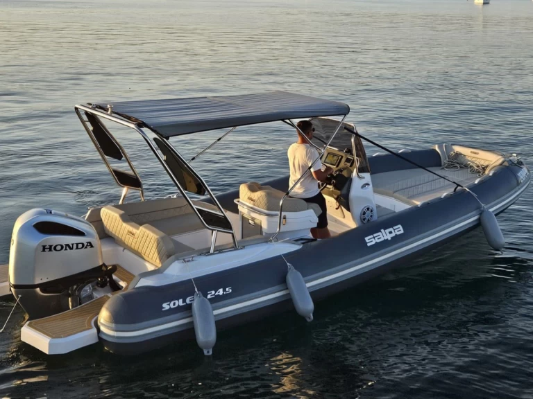 Location Semi-rigide à Biograd na Moru - Salpa Soleil 24,5