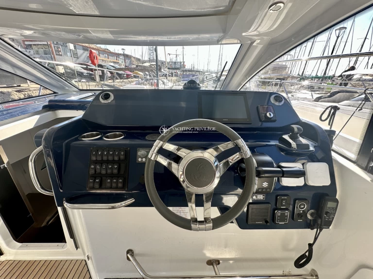 Bateau à moteur à louer à Marseille au meilleur prix