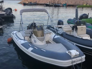 Noleggio Gommone Arimar con patente nautica