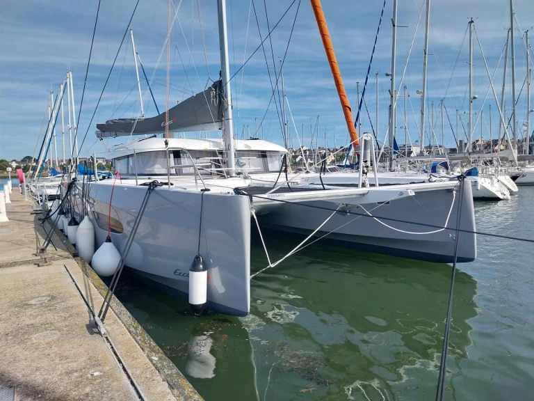 Louez un Excess Excess 14 à Locmiquélic