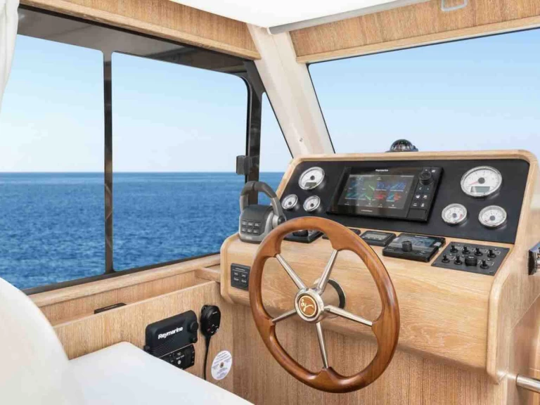 Louez un sasga 34 HT à Cavalaire-sur-Mer