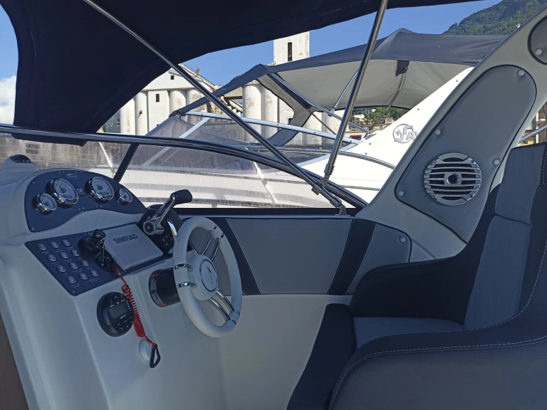 Louer Bateau à moteur avec ou sans skipper Italmar à Castellammare di Stabia