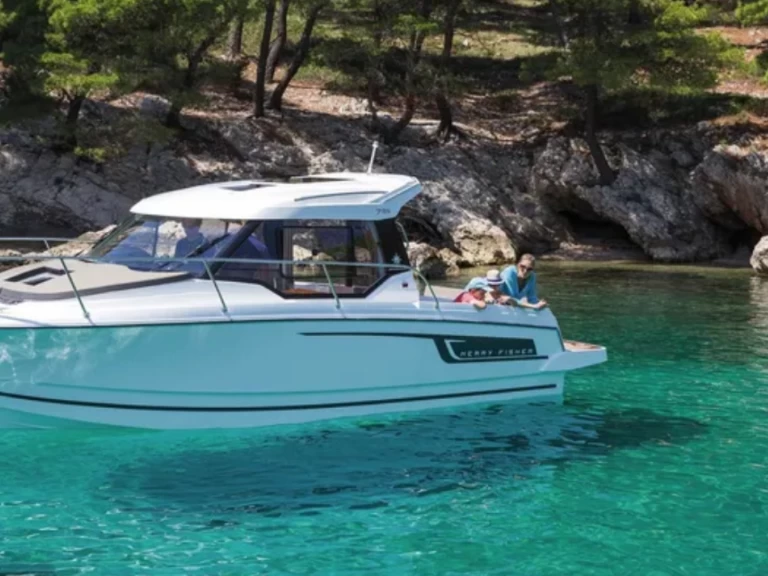 Location bateau Jeanneau Merry Fisher 795 à Sanremo sur Samboat