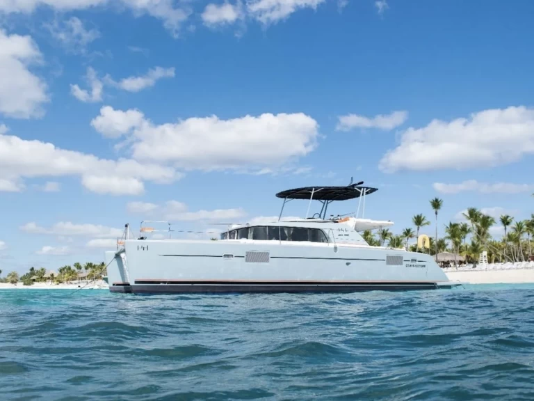 Louer Catamaran avec ou sans skipper Custom Made à Bayahíbe (Zona Urbana)