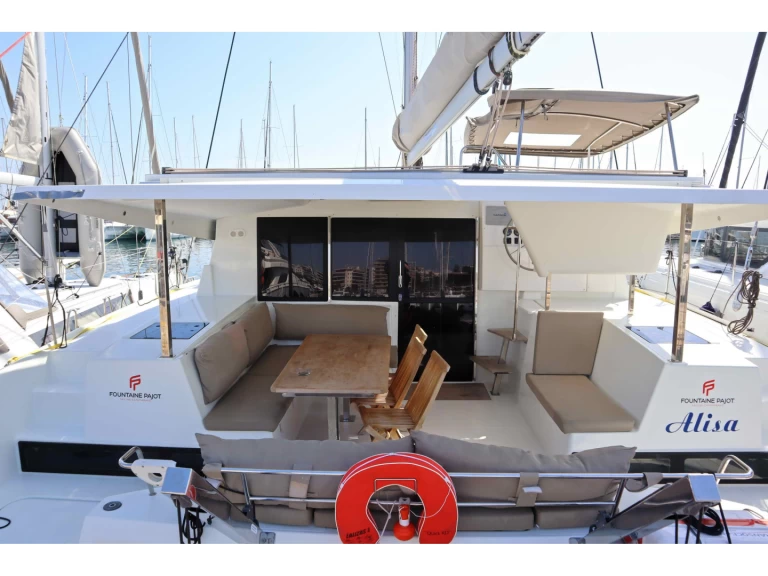 Location à Ligia - Fountaine Pajot Lucia 40 sur SamBoat